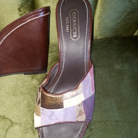 NWOT Coach Chelsea 8.5 wedge heals Multi color Shoes Patchwork - Picture 3 of 6